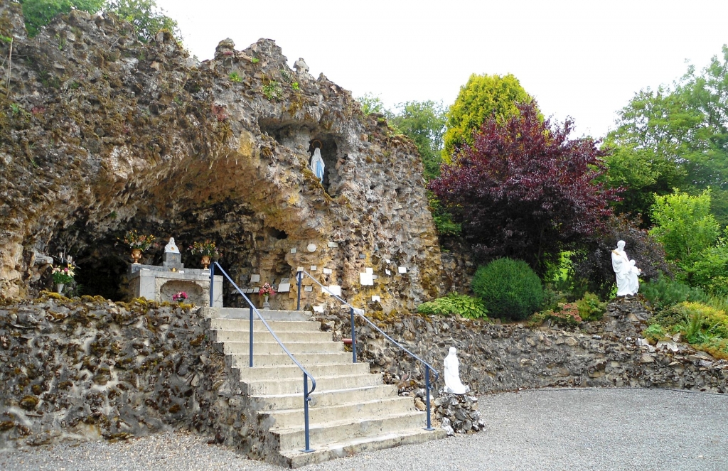 Grotte Notre-Dame de Lourdes de Trou de Bra